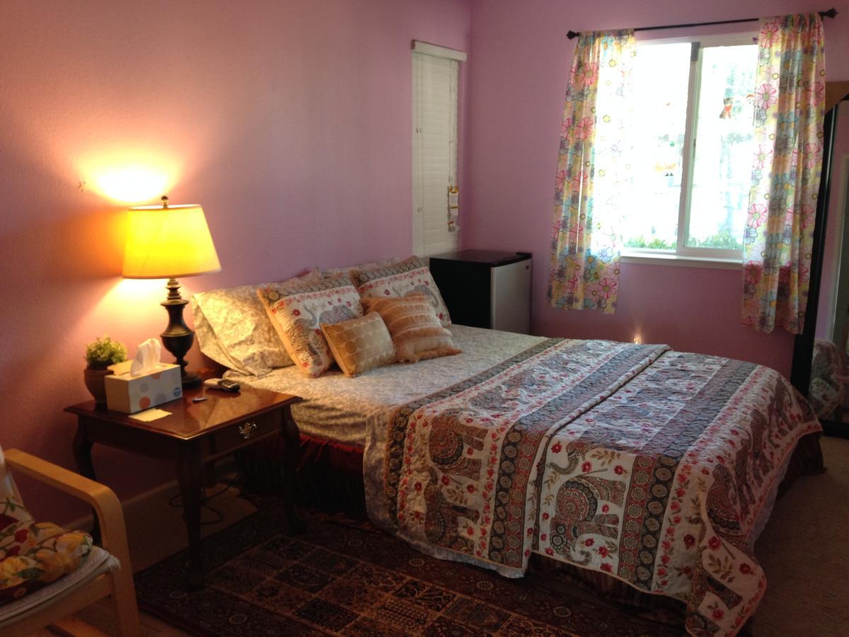 Bed & Breakfast Near Uc Дейвис Екстериор снимка